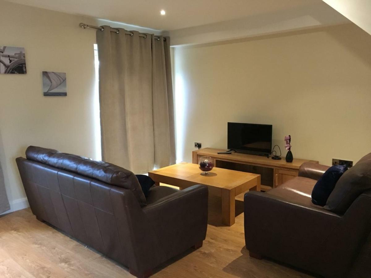 Shannon Oaks Apartments Portumna Esterno foto